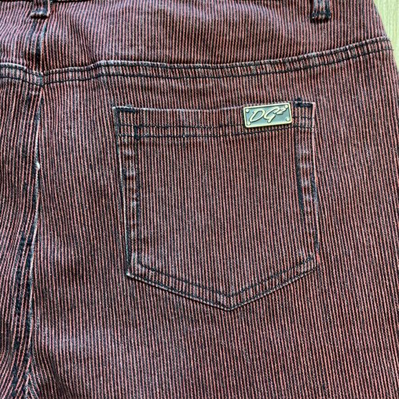 DG2 by Diane Gilman Jeans Women Size 14 Red Pinstriped Flat Front Wide Leg Logo - Picture 3 of 7